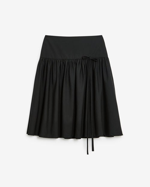 BLACK MIDI SKIRT