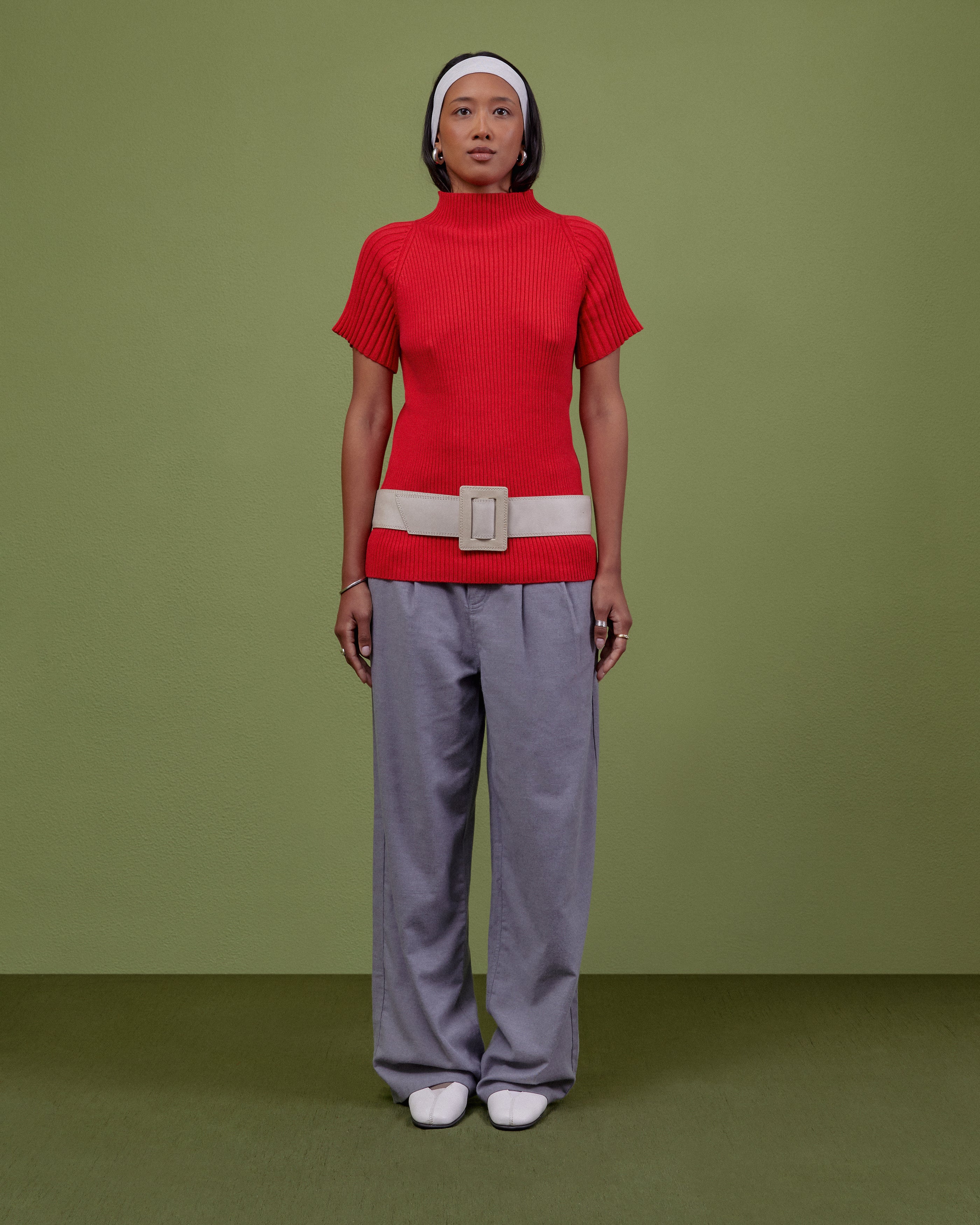 GREY PLEATED TROUSERS