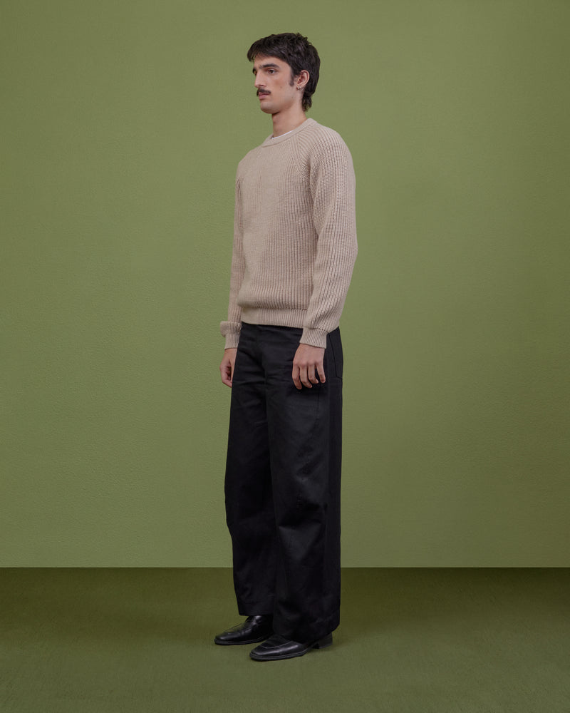 BLACK BARREL TROUSERS