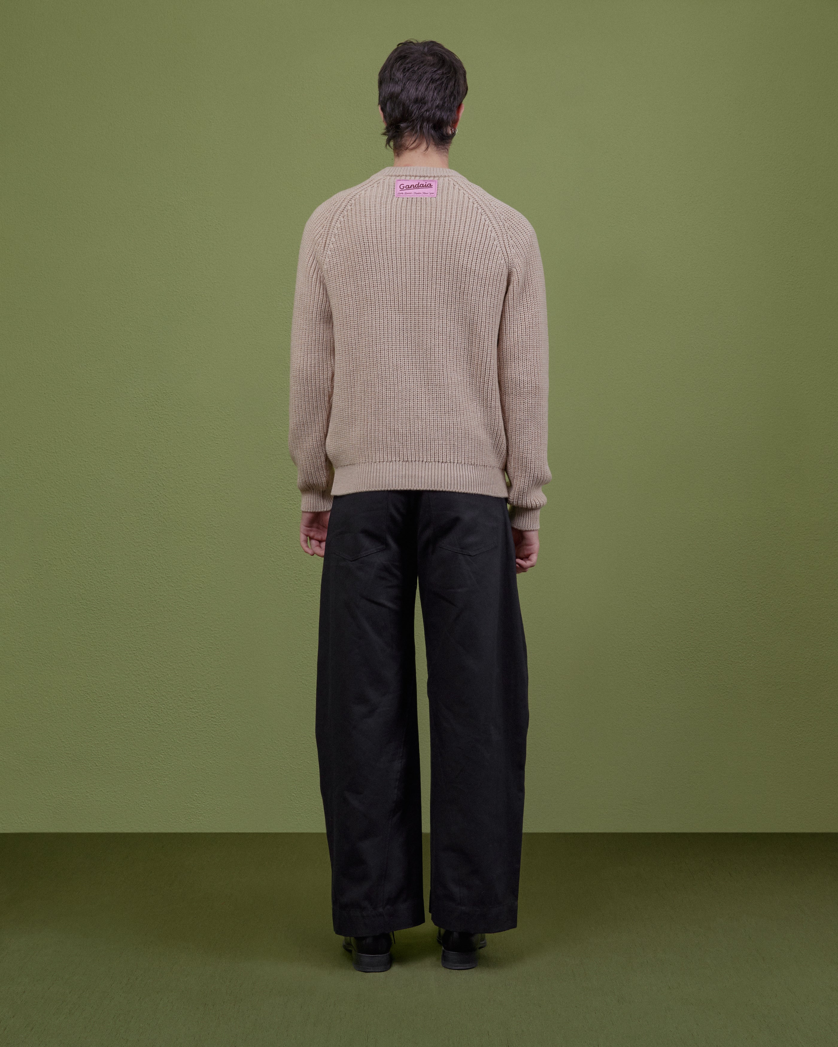 BLACK BARREL TROUSERS